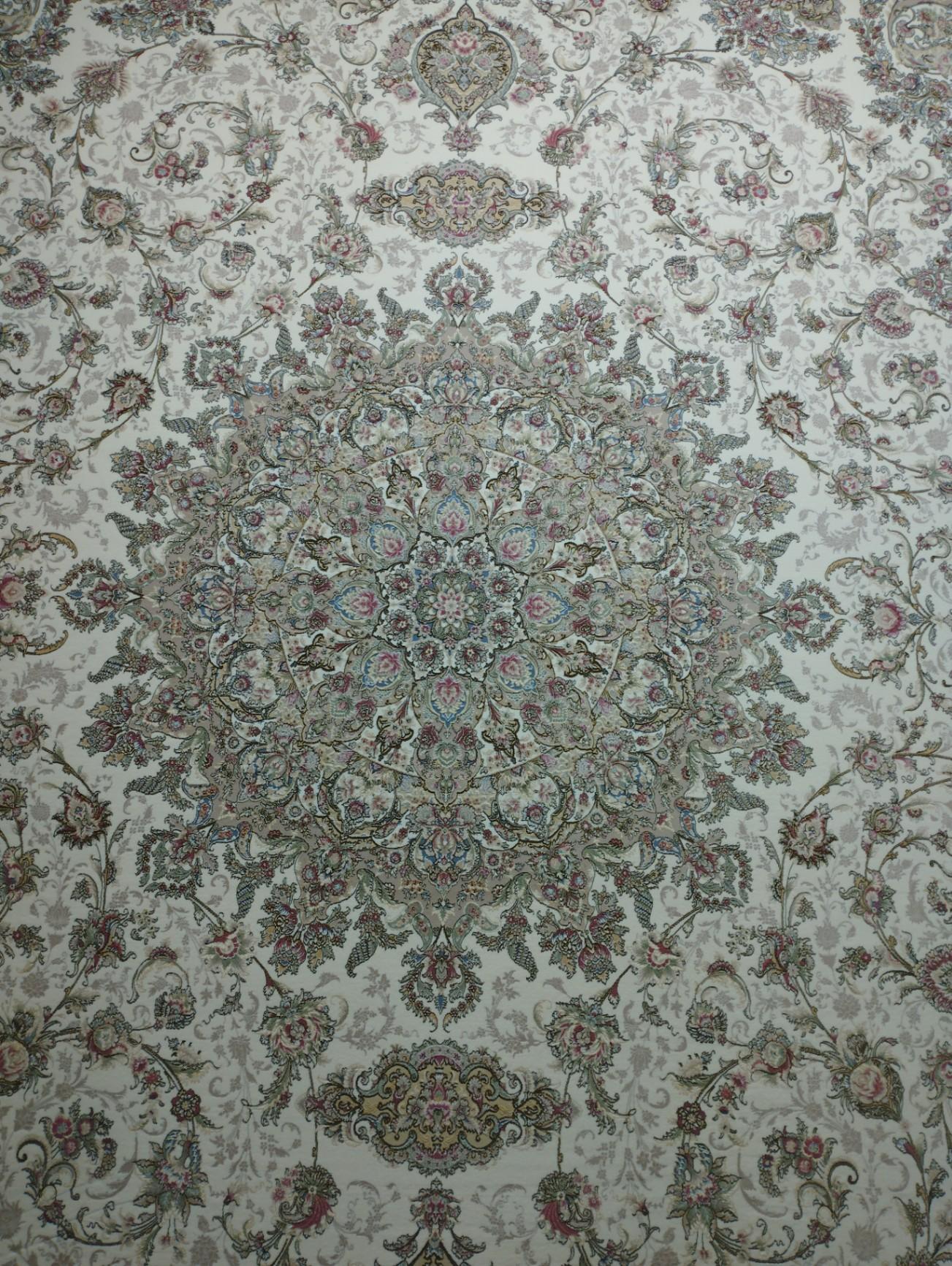 فرش کرم سفید 1500شانه -2